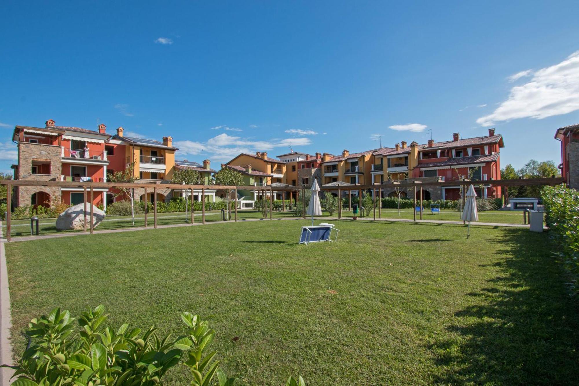 Appartamento Le Vele - Bgl Sirmione Exterior foto